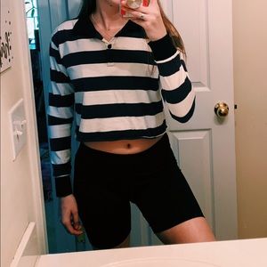 Cropped collared shirt !!